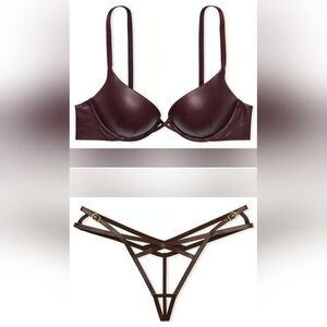 38C/M 38D/L VS Faux Leather Bombshell Bra Crotchless Panty Set